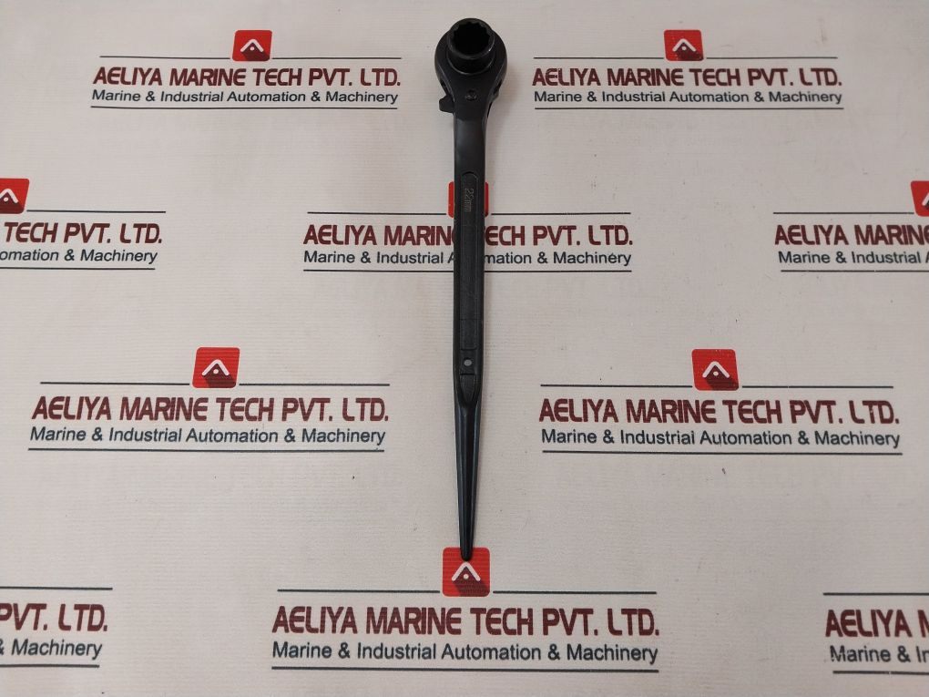 22-24 High Grade Multi-purpose Ratchet Wrench