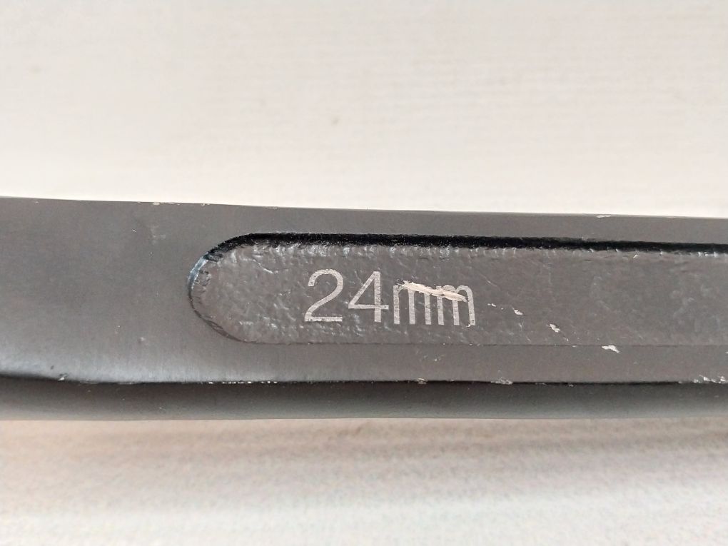 22-24 High Grade Multi-purpose Ratchet Wrench