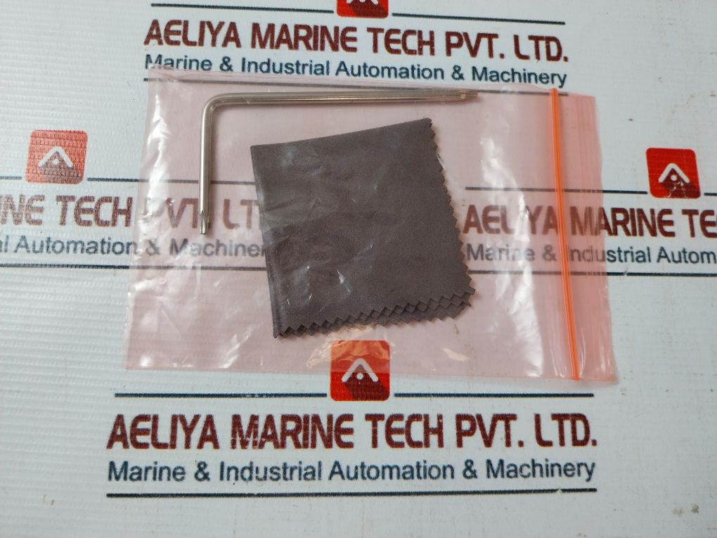 Hikvision Ds-2Cd2120F-i Cctv Camera 300818572