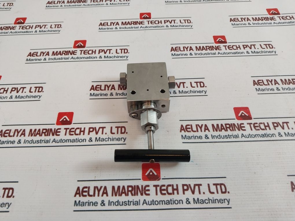 Hip 30-11Hf4 High Pressure Coned And Threaded Valve 30,000 Psi