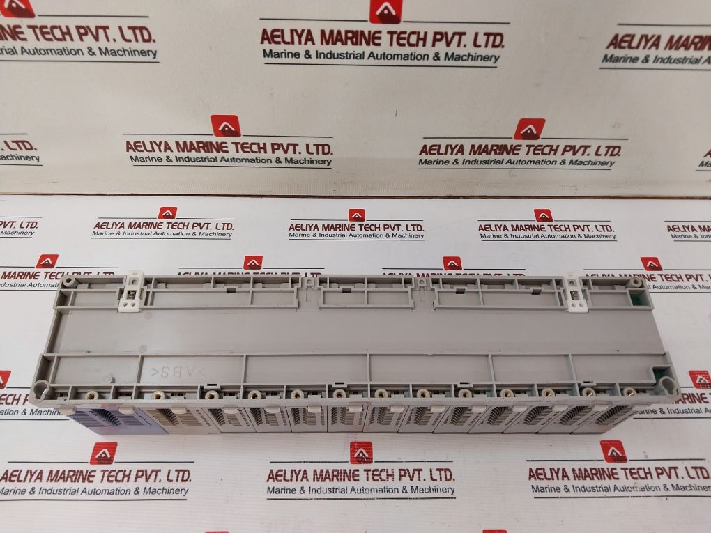 Hitachi Eh-150/Eh-psd/Eh-ax8I/Eh-xd16/Eh-ay4I/Eh-ytp16/Eh-bs11A Rack