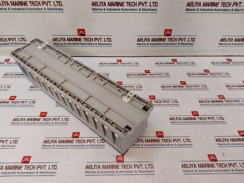 Hitachi Eh-150/Eh-psd/Eh-ax8I/Eh-xd16/Eh-ay4I/Eh-ytp16/Eh-bs11A Rack