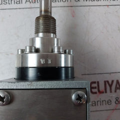 Hnl Instruments 700 Series Temperature Switch 78Qt 7141 14 12/075/Bsp