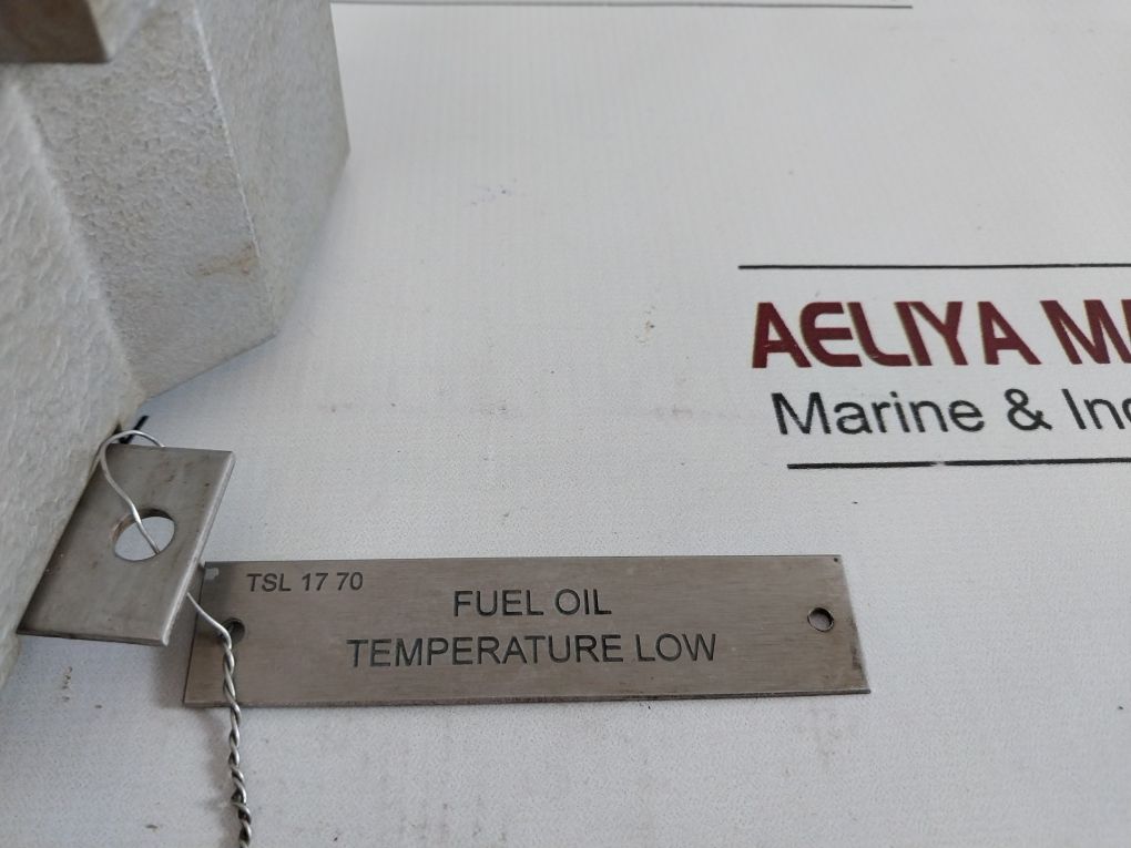 Hnl Instruments 700 Series Temperature Switch 78Qt 7141 14 12/075/Bsp