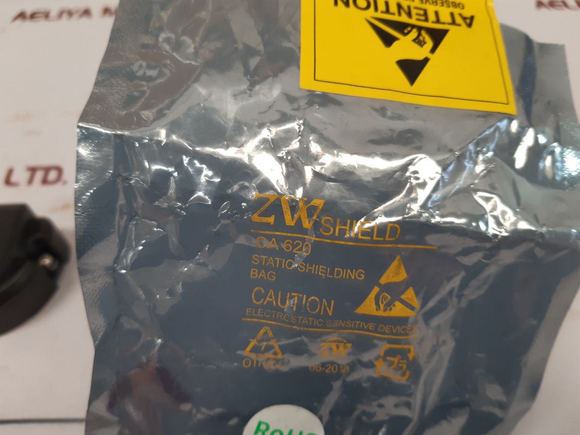Hnwg50049839-003 isolated universal transmitter