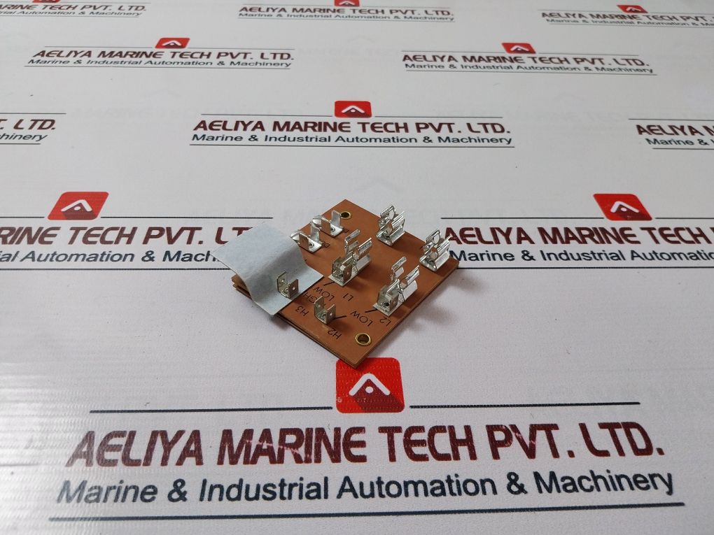 Hobart 114707 Fuse Holder Mounting Board-assembly