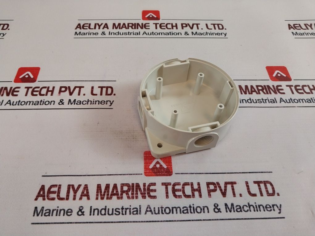 Hochiki Mbb-1/Sbb-1 Marine Mounting Back Box With Glands 