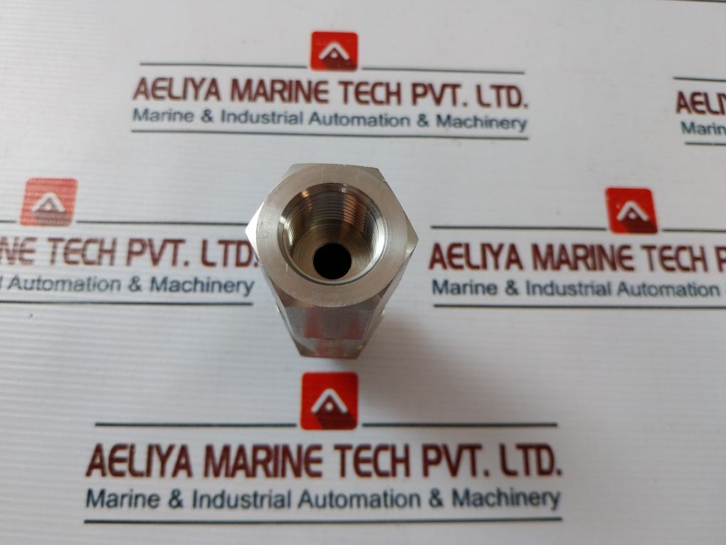 Hoke Xvh 316 Excess Flow Valve Xvhy08M08F00010Ydh 6000 Psi