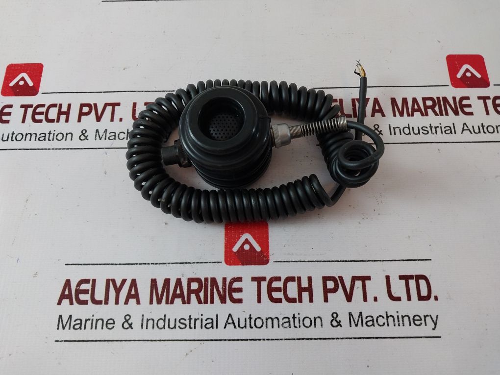 Holmberg 84-15-06980 Dynamic Hand-held Microphone