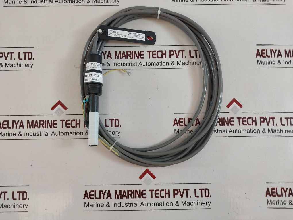 Honeywell Crn 0F11607.5C Conductivity Cell 04973-xx1-333-20-00-010-000