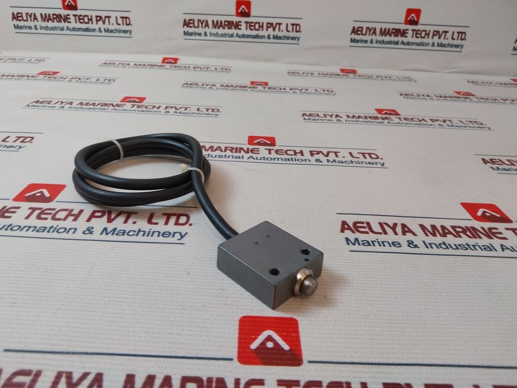 Honeywell 14Ce1-1 Pin-plunger Limit Switch 5A-250V