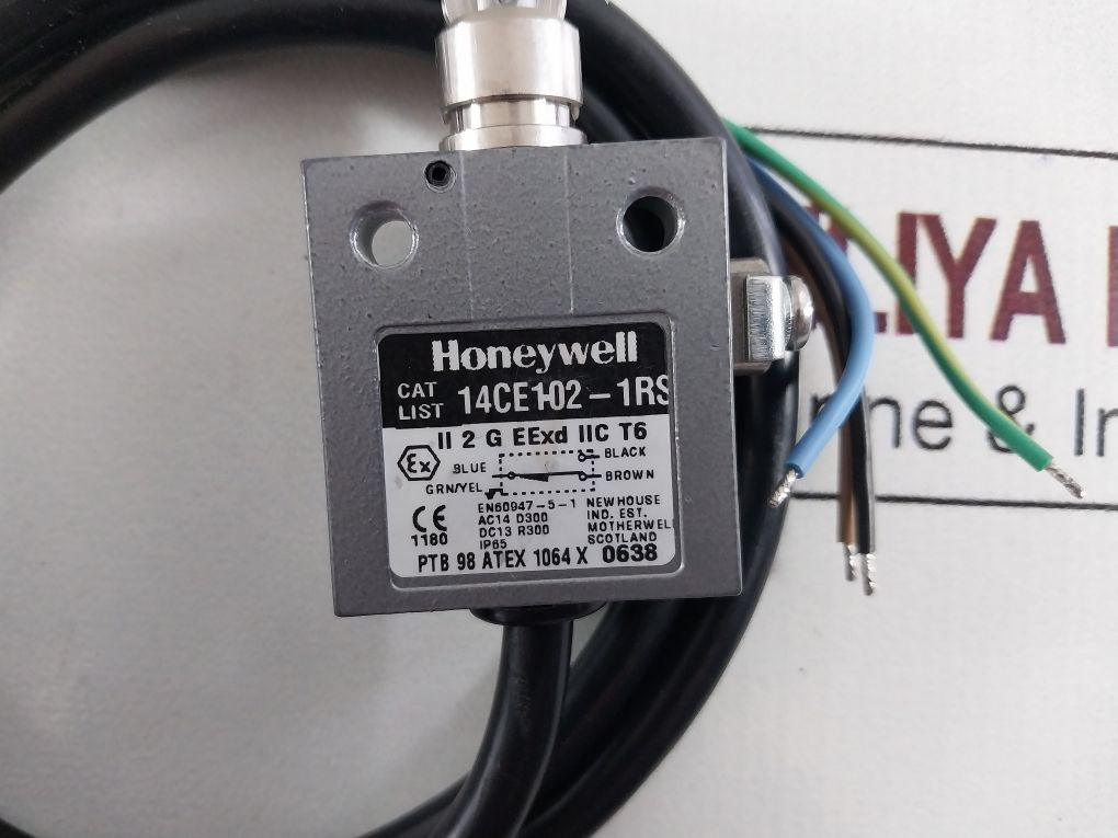 Honeywell 4Ce102-1Rs Explosion Proof Limit Switch 14Ce Series