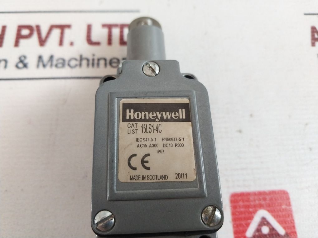 Honeywell 15Ls1-4C Limit Switch