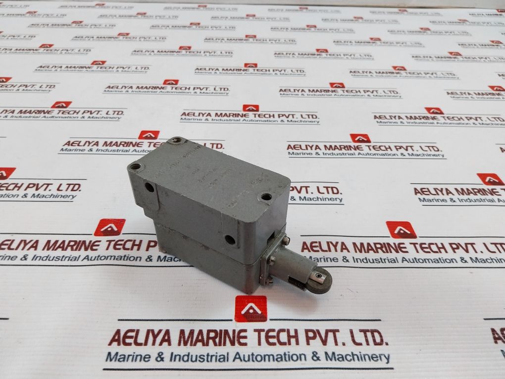 Honeywell 205Ls1-4 Limit Switch 10A 500V Ac