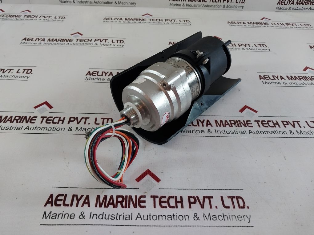 Honeywell 2108B2001H Searchpoint Optima Plus Gas Detector