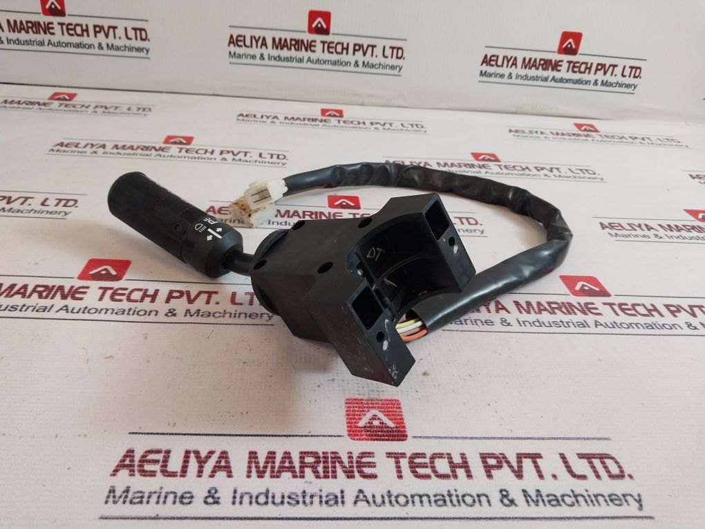 Honeywell 32301131 Combination Switch