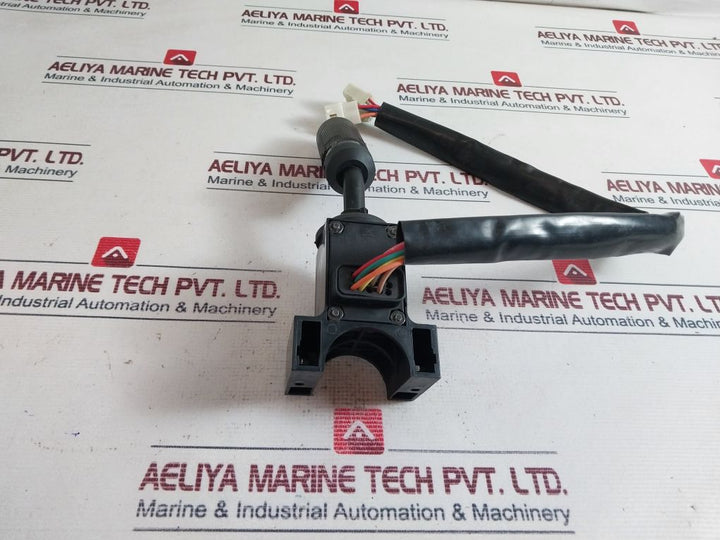 Honeywell 32301131 Lights And Wiper Control