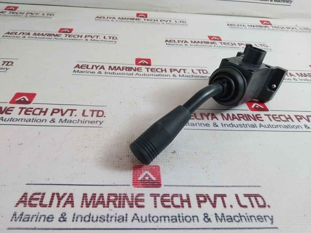 Honeywell 50061839 Lights And Wiper Control