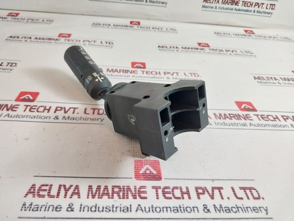 Honeywell 50061839 Lights And Wiper Control