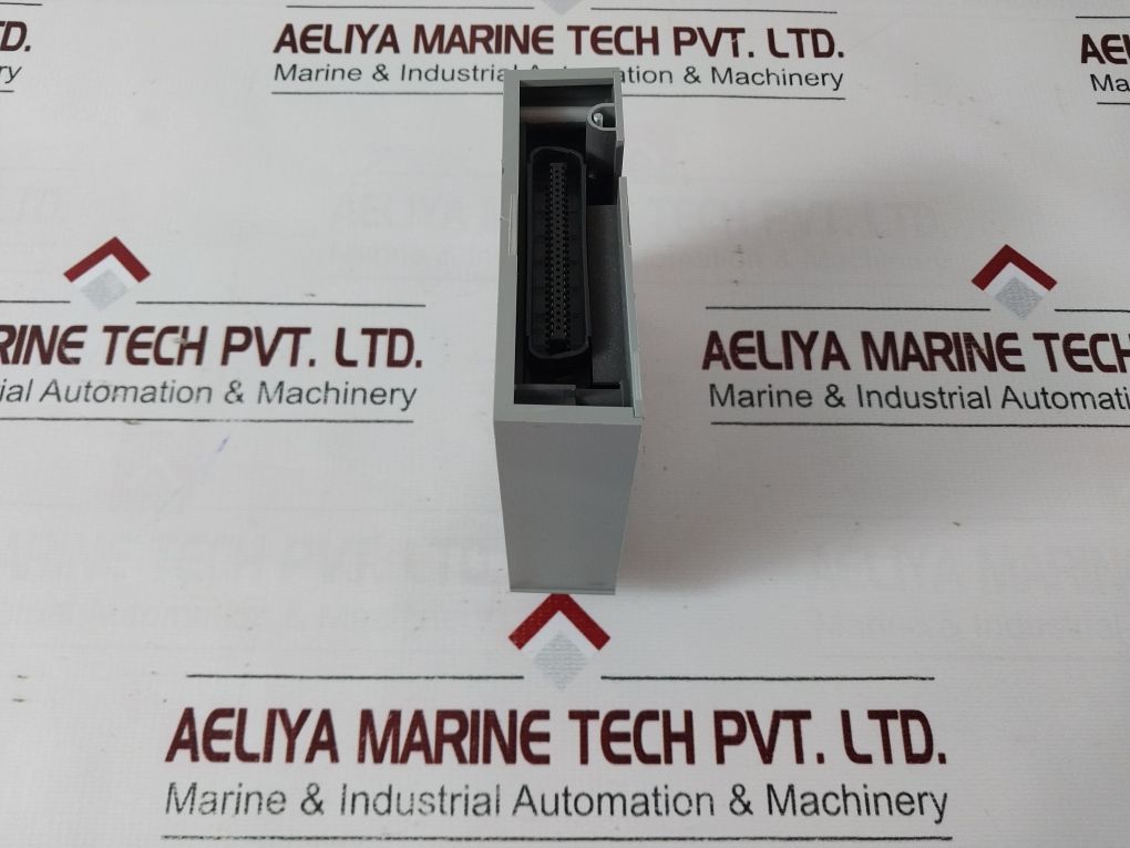 Honeywell 51201557-150 I/O Link Module
