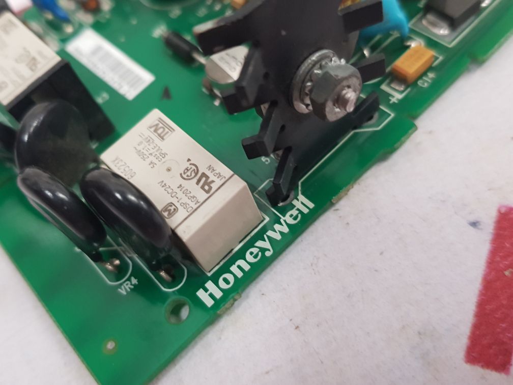 Honeywell 51452822-002 Relay Board