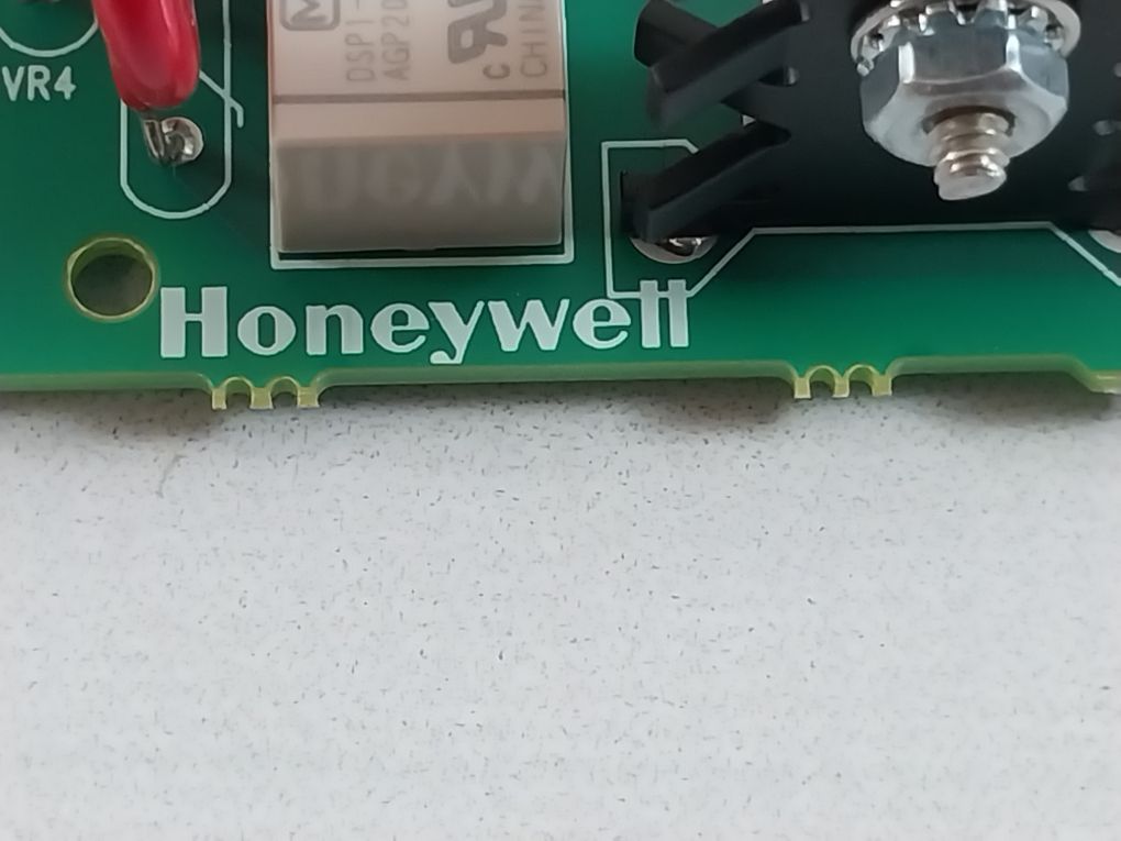 Honeywell 51452822-002 Relay Board