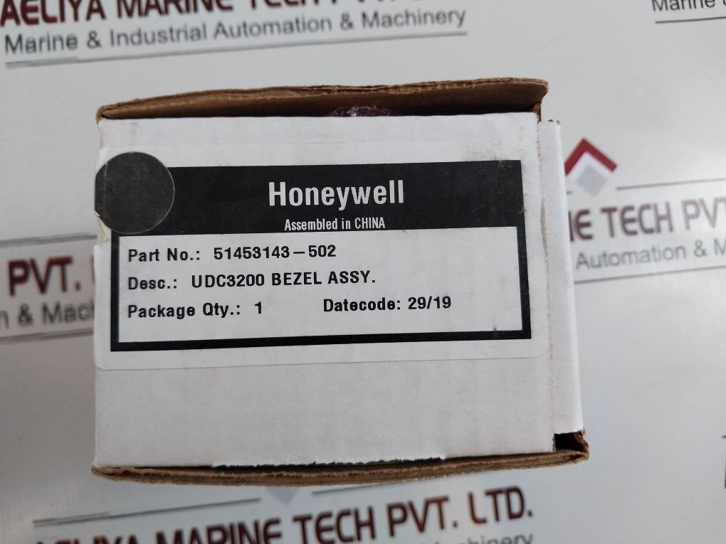 Honeywell 51453143-502 Udc3200 Bezel Assembly