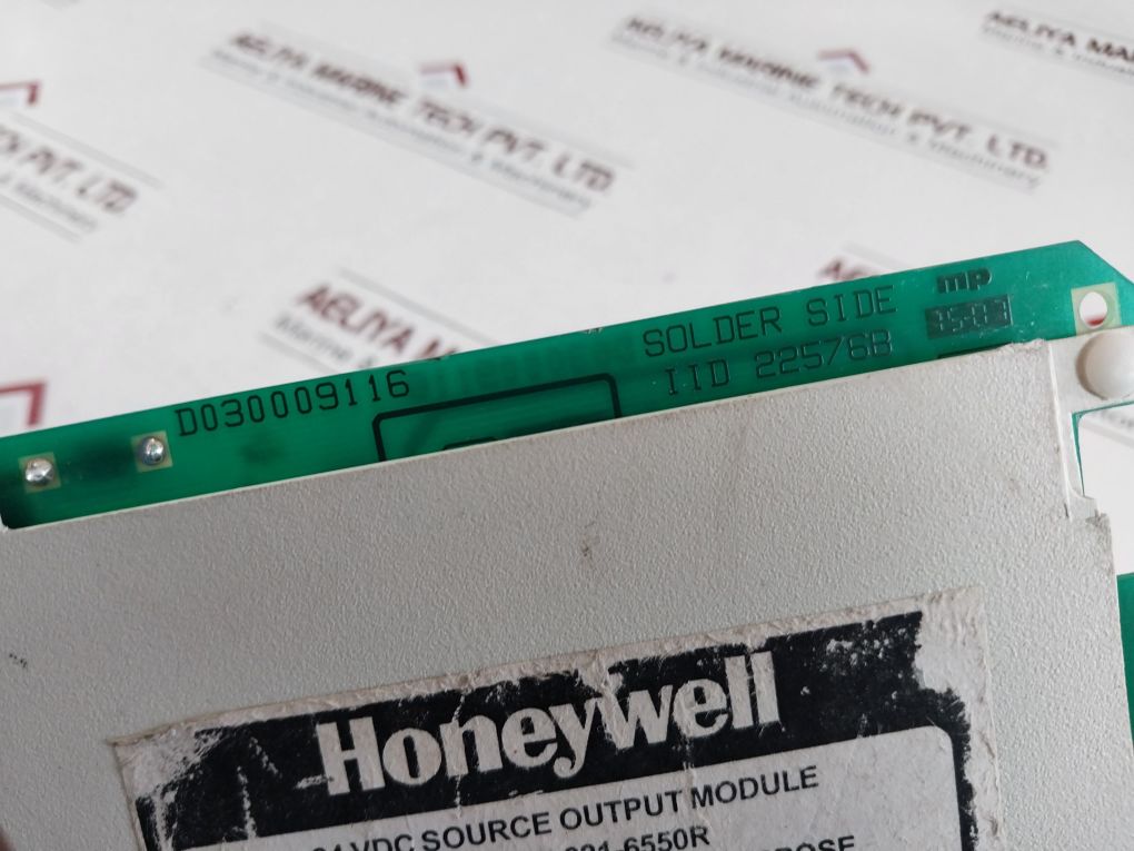 Honeywell 621-6550R Output Module 24Vdc