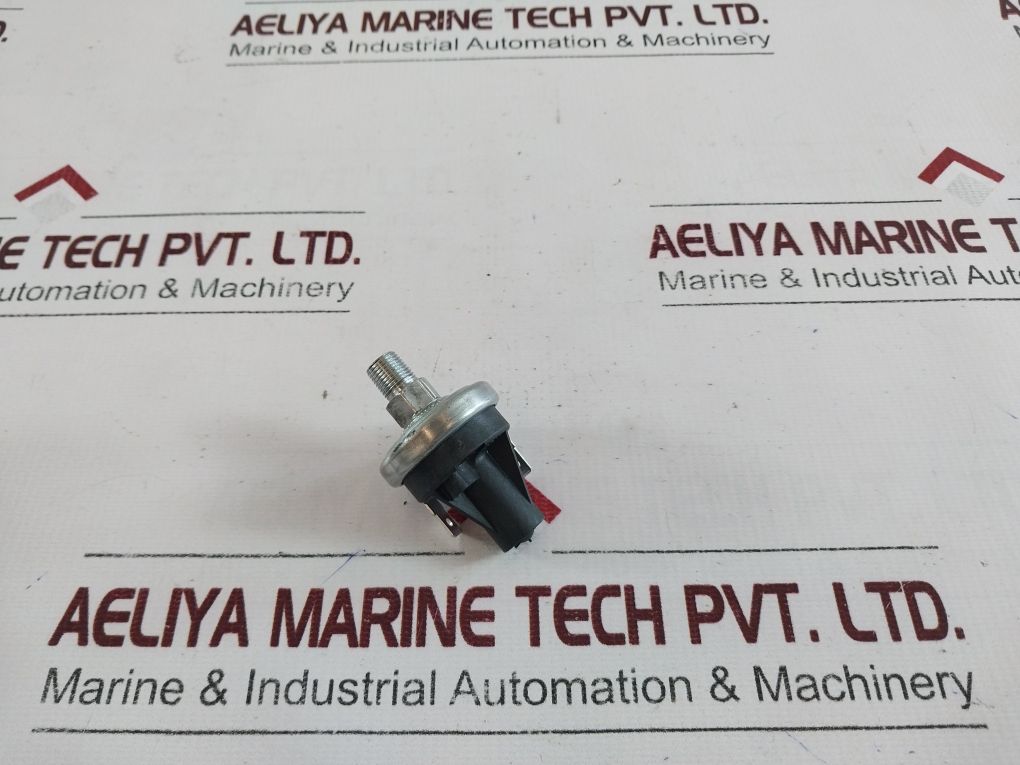 Honeywell 76583-7 Pressure Switch