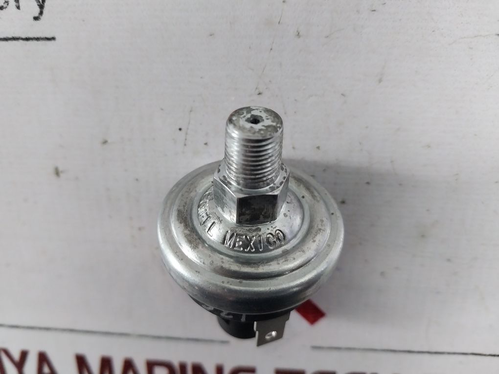 Honeywell 76584-10 Pressure Switch