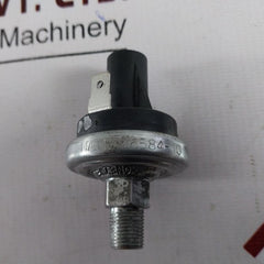 Honeywell 76584-10 Pressure Switch