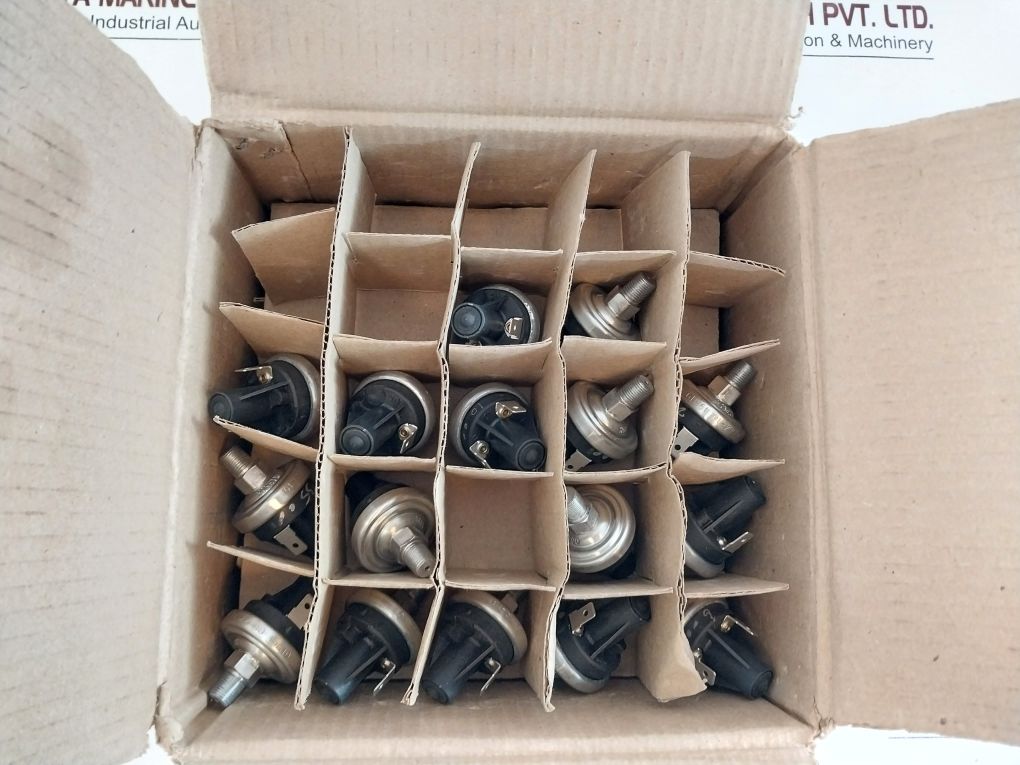 Honeywell 76584-10 Pressure Switch 