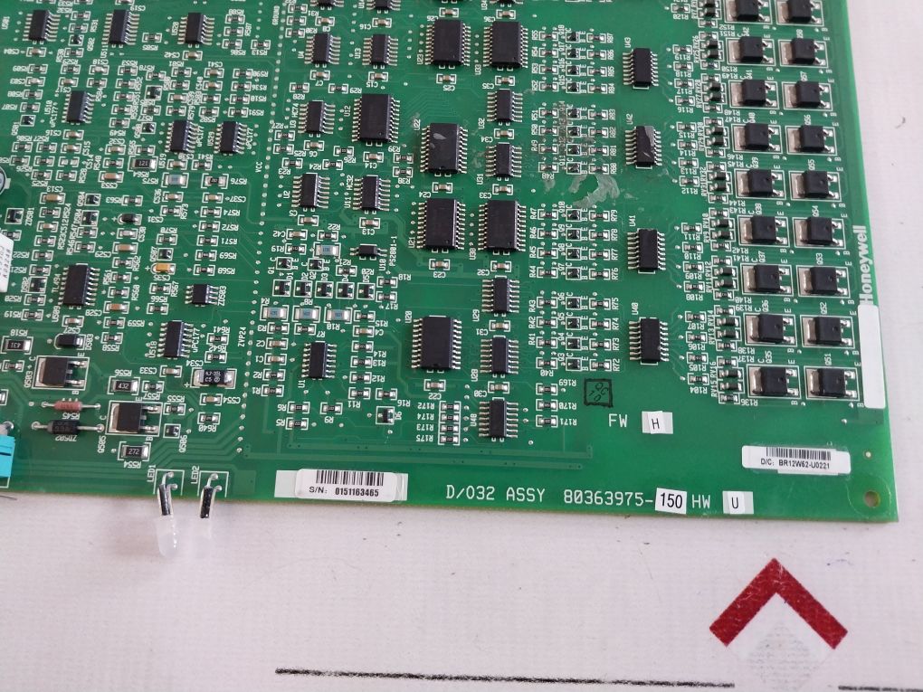 Honeywell 80363975-150 Hw U Fw H Digital Output Module 80363976-100
