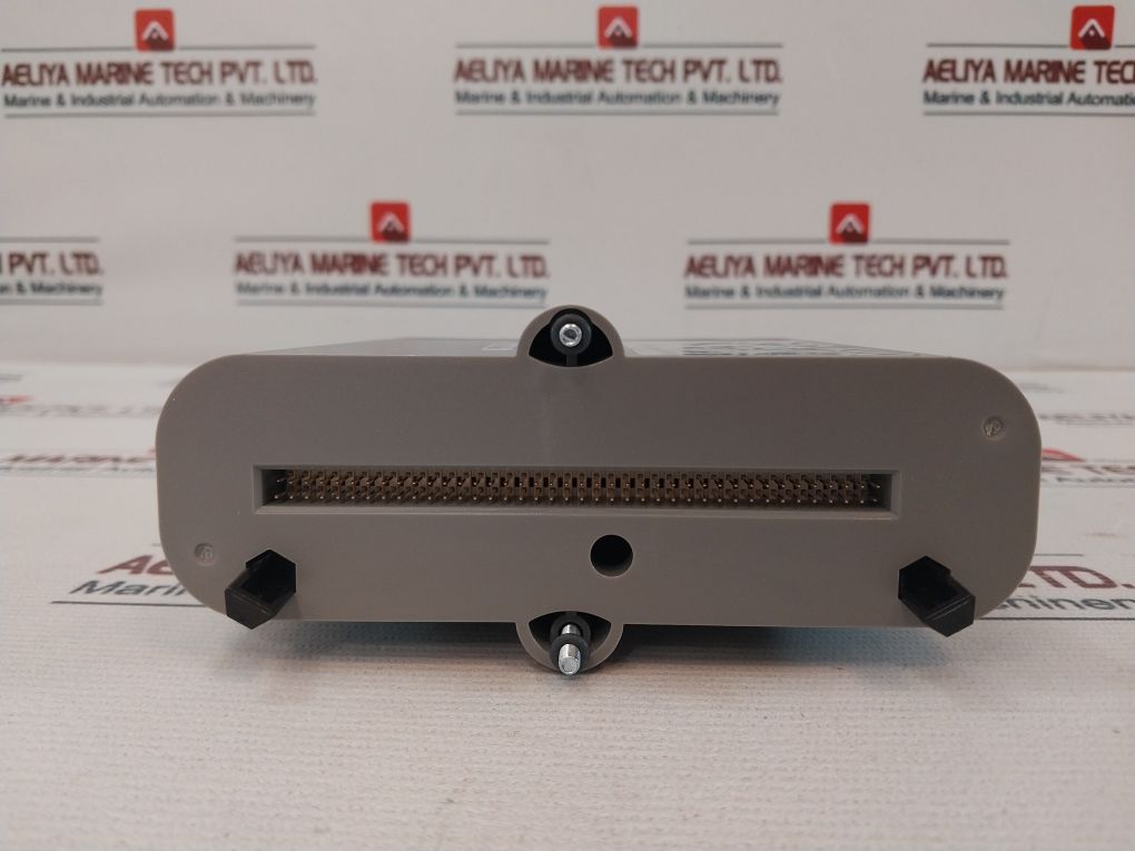 Honeywell 8C-paona1 Analog Output Module