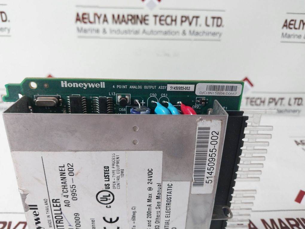 Honeywell 900B01-0301 Analog Output Module