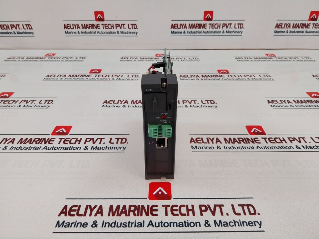 Honeywell 900C32-0244-00 Hc900 Controller 
