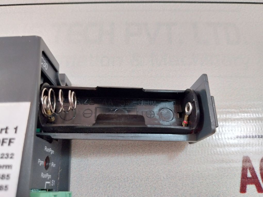 Honeywell 900C32-0244-00 Hc900 Controller 