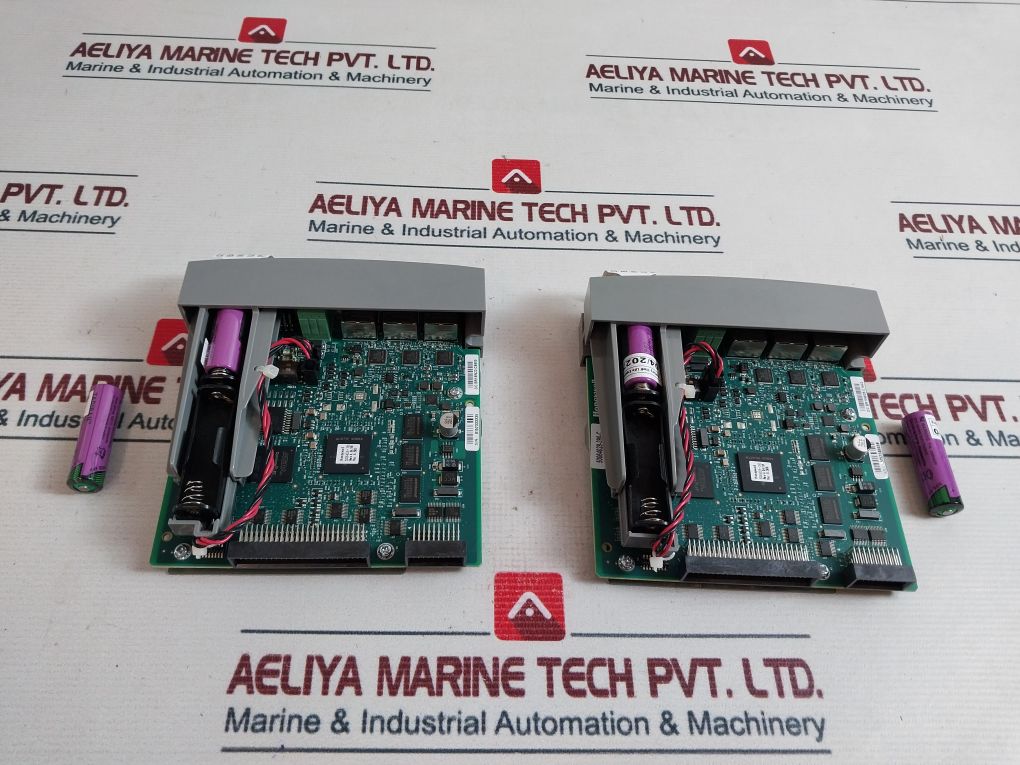 Honeywell 900C75S-0360-00 Controller 50064028-390-c