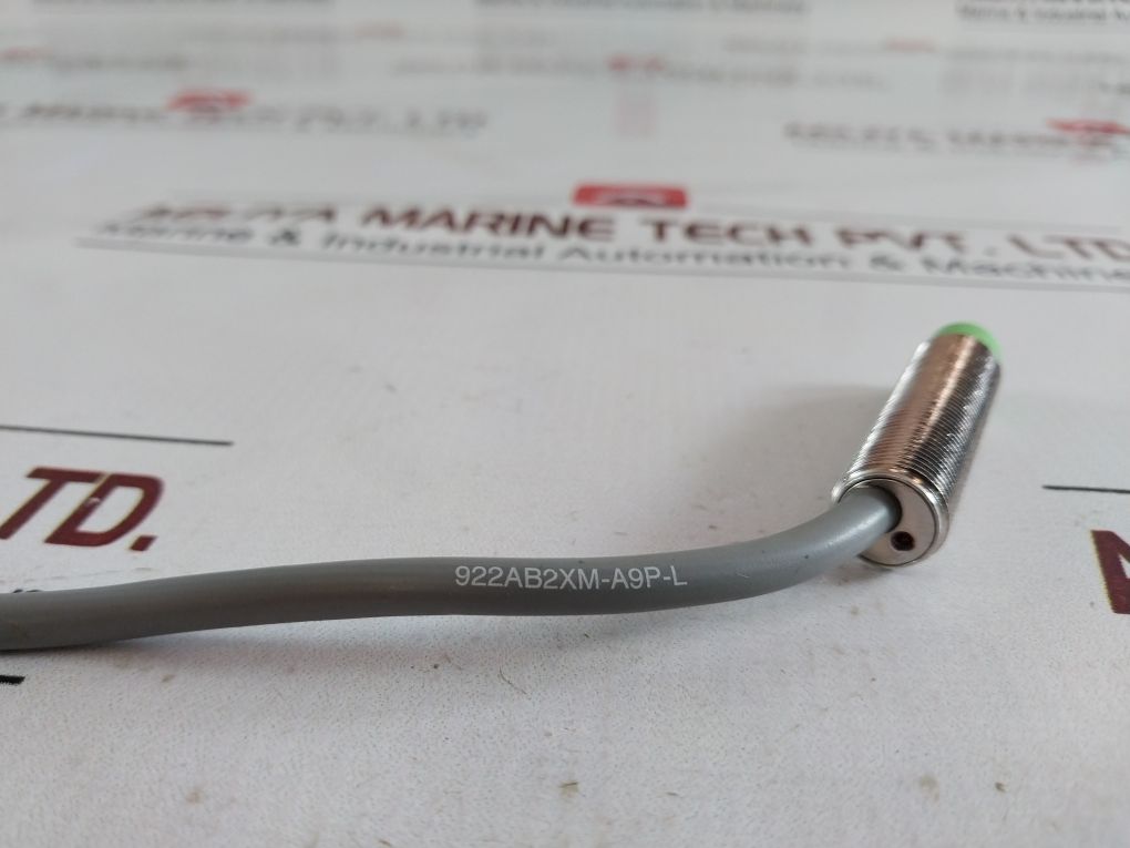 Honeywell Uk9750 Proximity Switch Sensor 922Ab2Xm-a9P-l