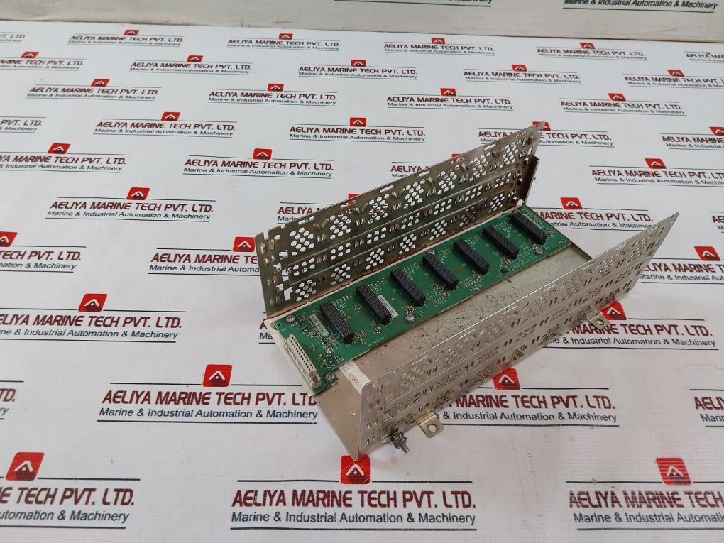 Honeywell 961914 Slot Card Rack Chassis