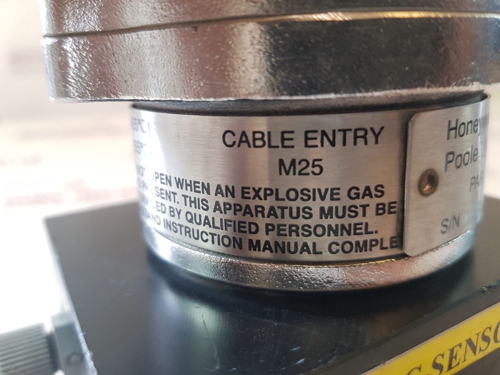 Honeywell Analytics 2108B2001 Duct Mounting Kit