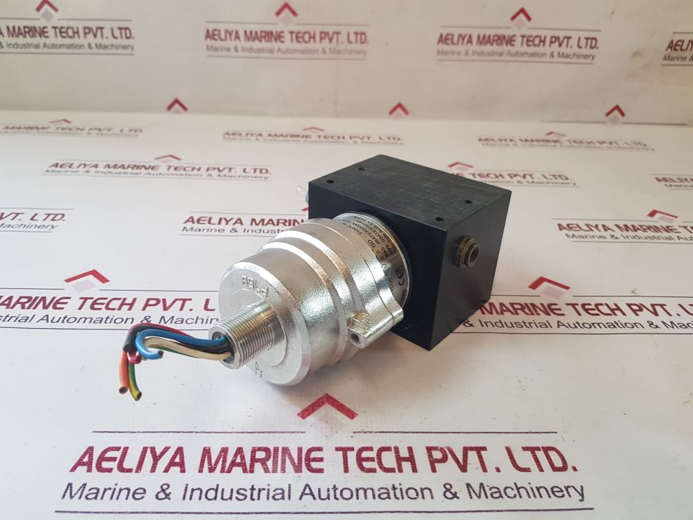 Honeywell Analytics 2108B2001 Duct Mounting Kit