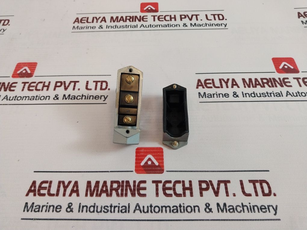 Honeywell Bze6-2Rn Limit Switch 2A-600 Vac