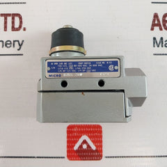 Honeywell Bze6-2Rn Limit Switch 2A-600 Vac