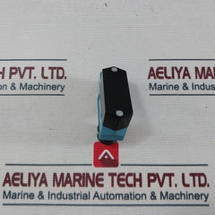 Honeywell Bze6-rn Micro Limit Switch 1.5A 240 Vac