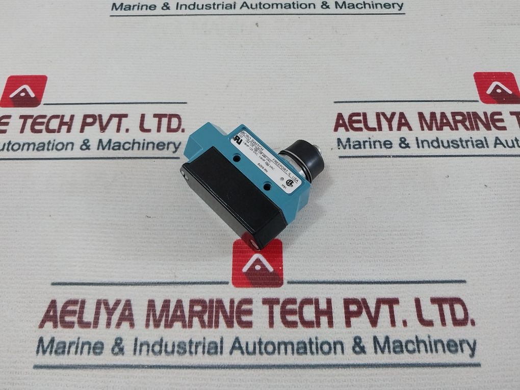 Honeywell Bze6-rn Micro Limit Switch 1.5A 240 Vac