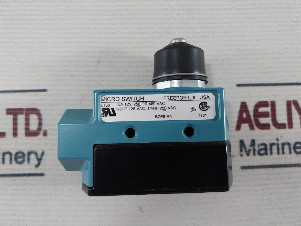 Honeywell Bze6-rn Micro Limit Switch 1.5A 240 Vac