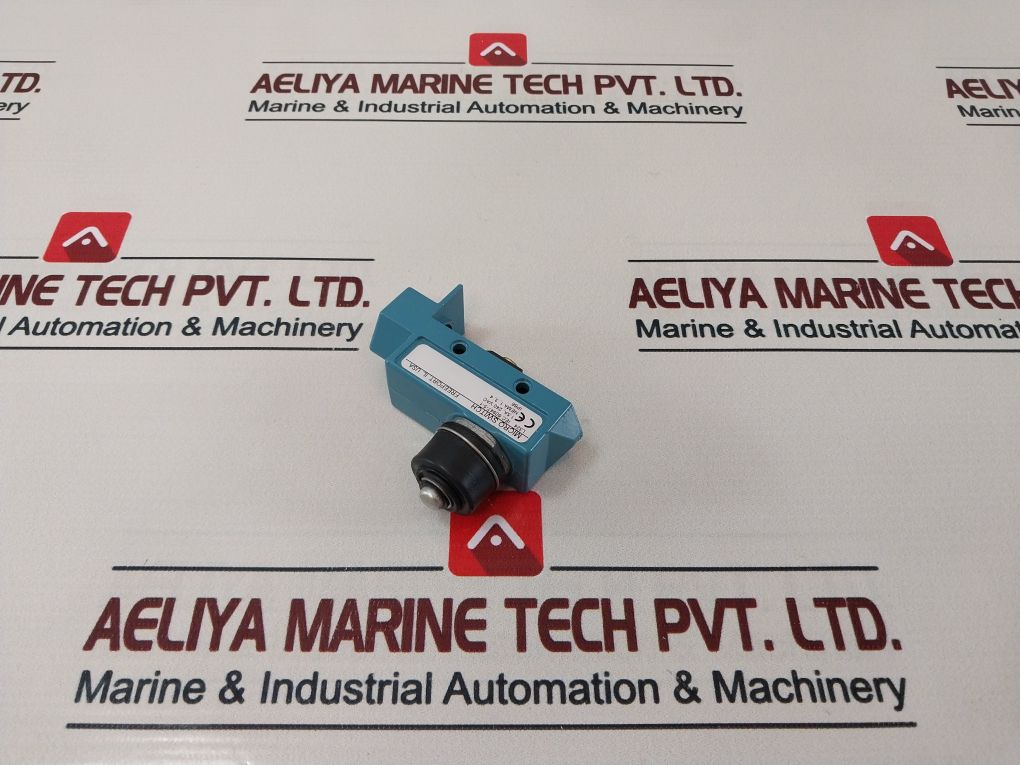 Honeywell Bze6-rn Micro Limit Switch 1.5A, 240 Vac