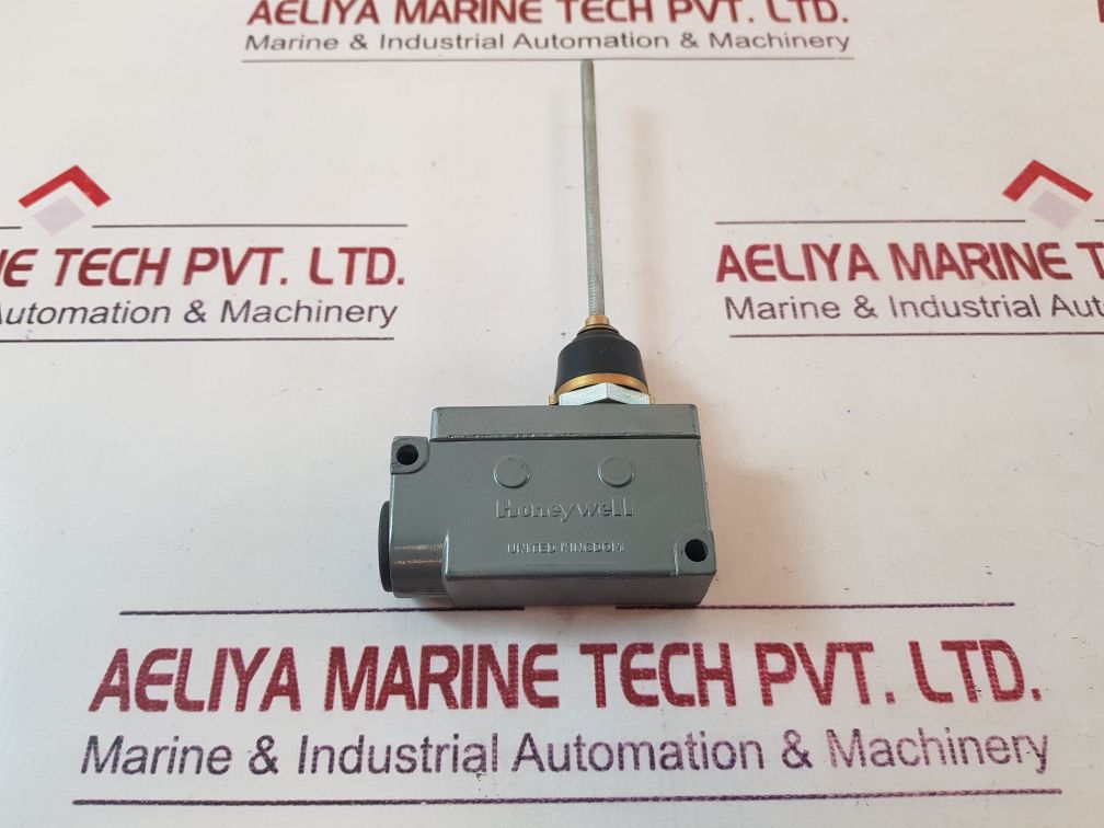 Honeywell bze7-2rn18-c limit switch