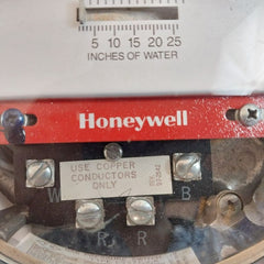 Honeywell C437F 1003 Gas Pressure Switch 5 Psi